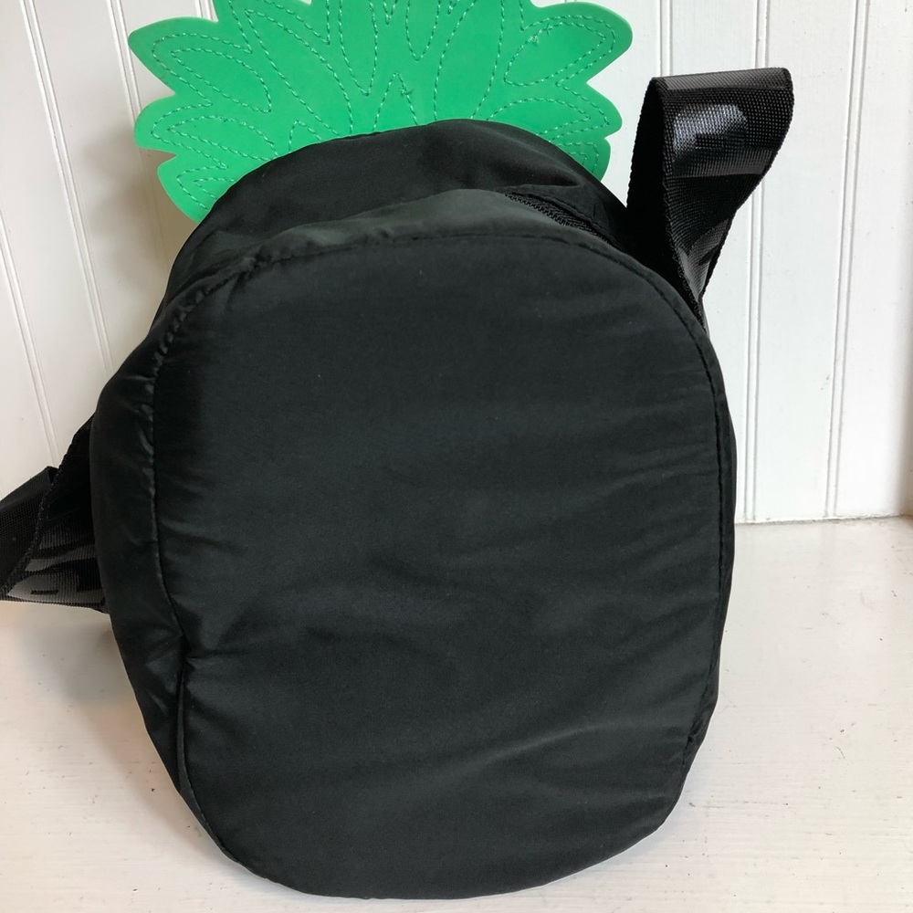 PINK Pineapple bag - Picture 4 of 13